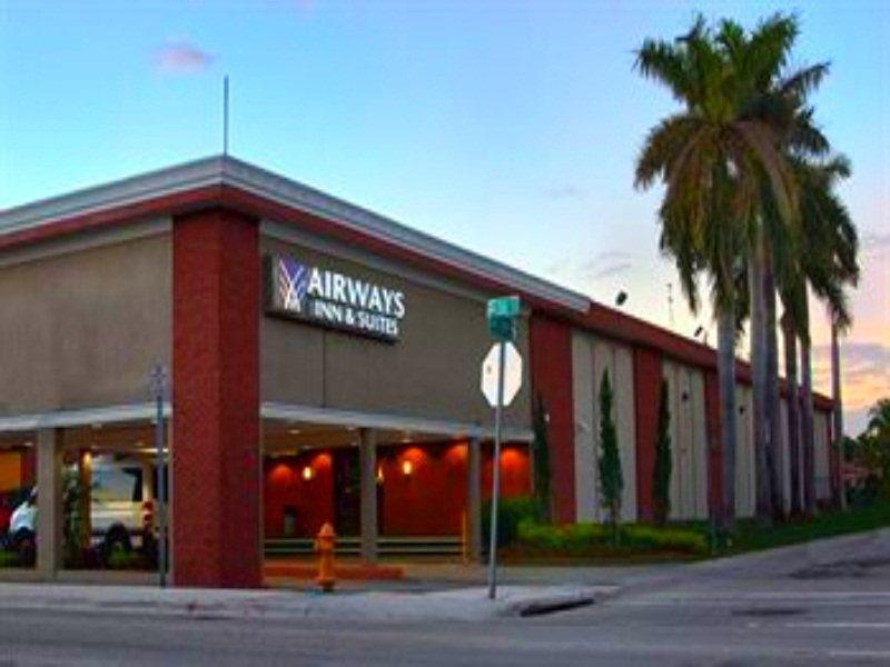 Hotel Ramada By Wyndham Miami Springs/Miami International Airport Esterno foto