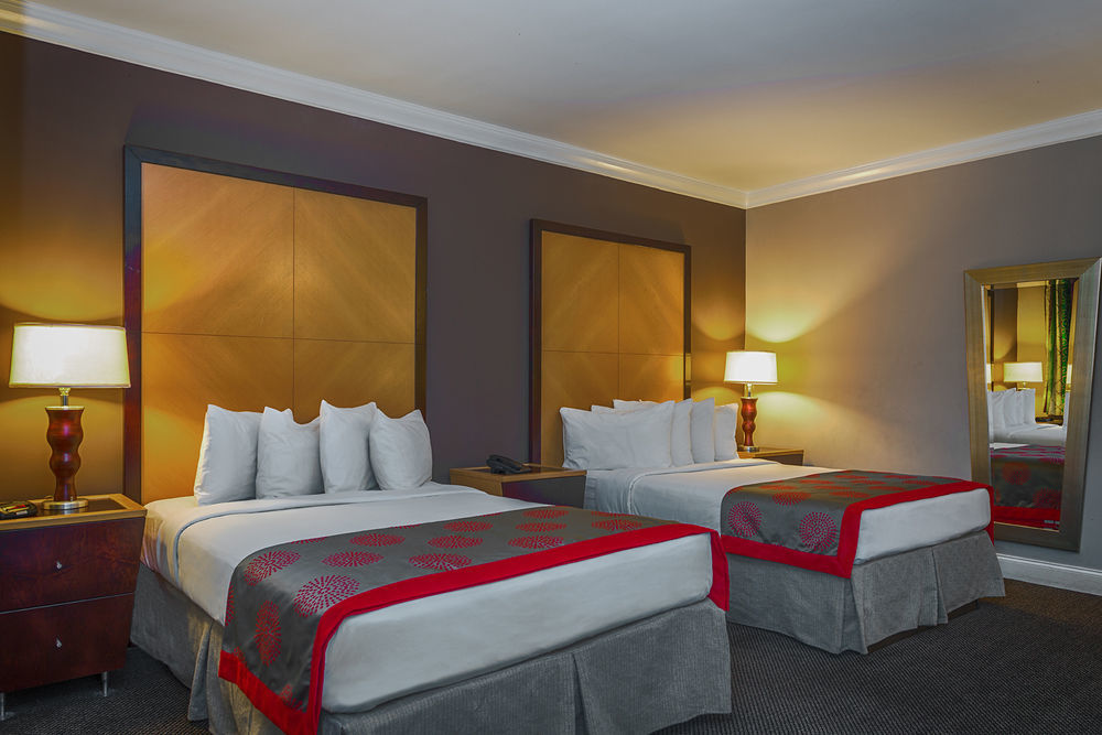 Hotel Ramada By Wyndham Miami Springs/Miami International Airport Esterno foto