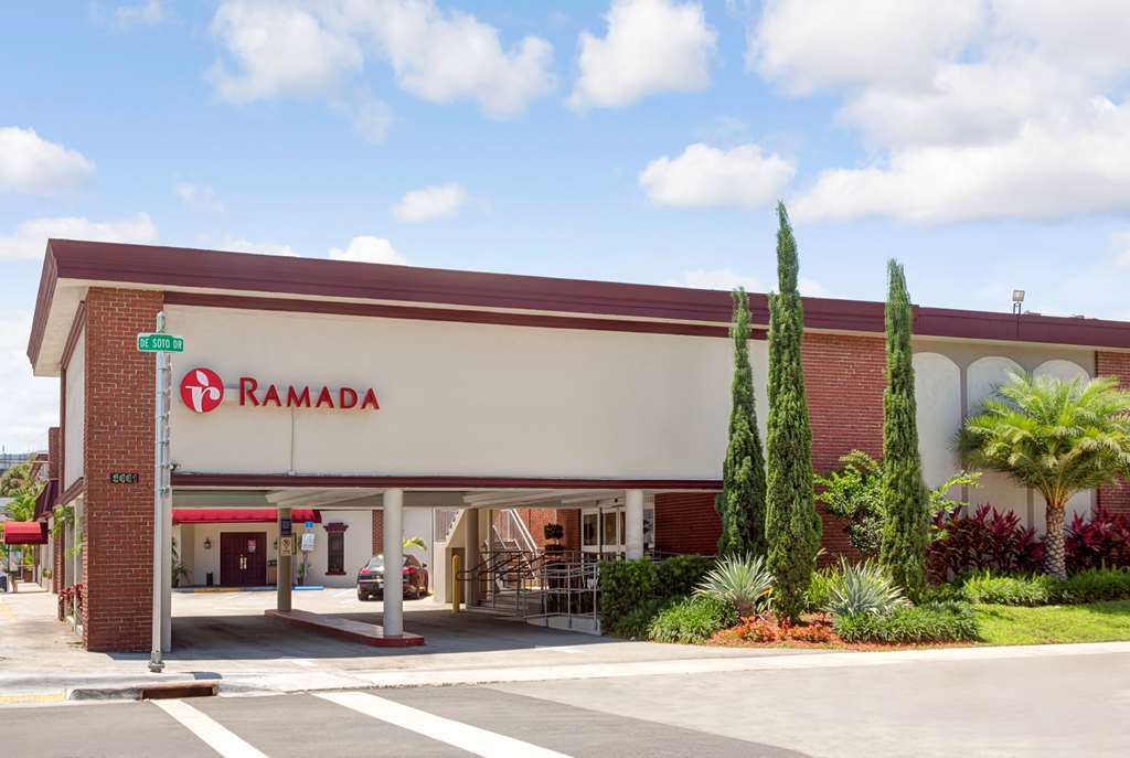 Hotel Ramada By Wyndham Miami Springs/Miami International Airport Esterno foto