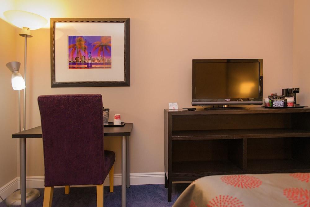 Hotel Ramada By Wyndham Miami Springs/Miami International Airport Esterno foto